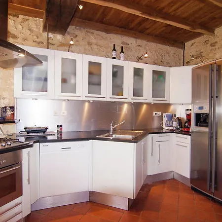Dom wakacyjny Warm Mansion With Swimming Pool In Sigoul S Pomport