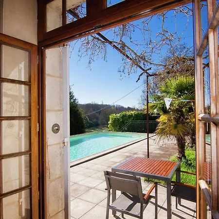 Warm Mansion With Swimming Pool In Sigoul S Dom wakacyjny